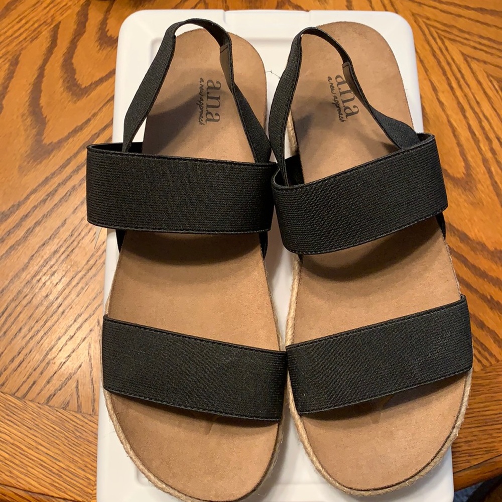 A.n.a Sandal